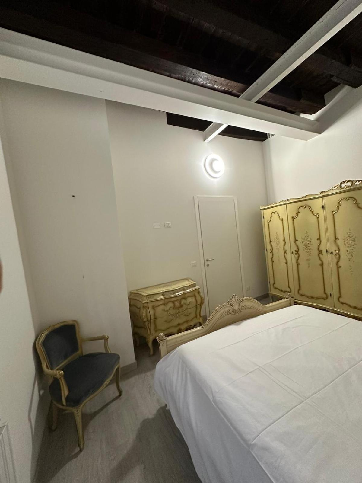 Appartement Al Campanile à Vérone Extérieur photo