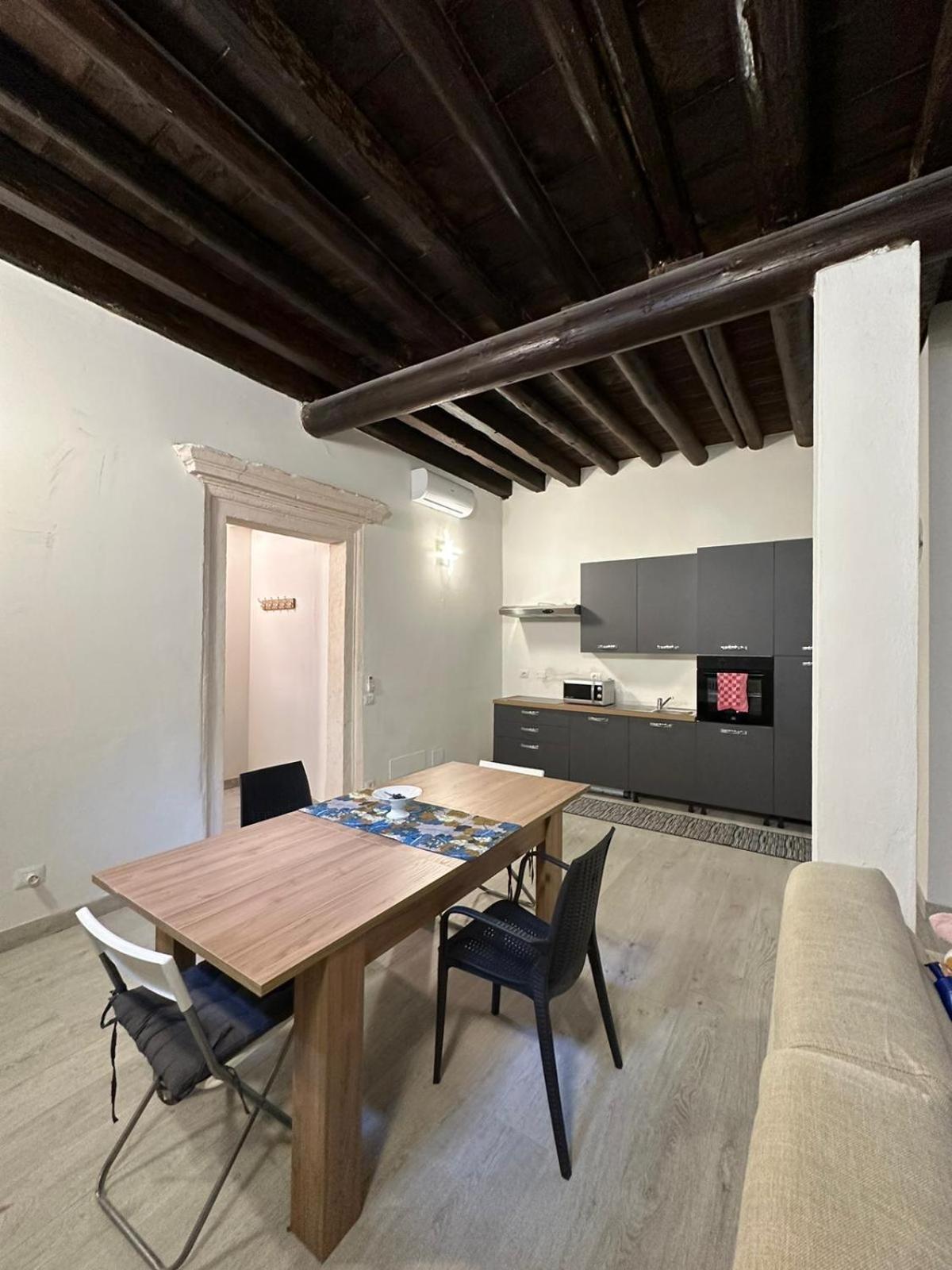 Appartement Al Campanile à Vérone Extérieur photo