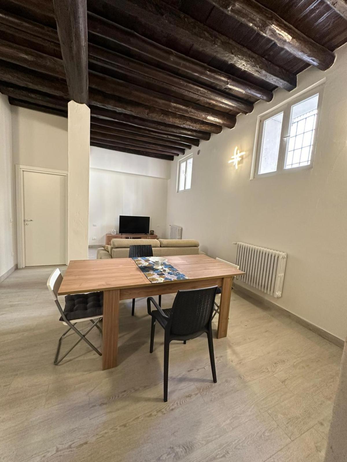 Appartement Al Campanile à Vérone Extérieur photo