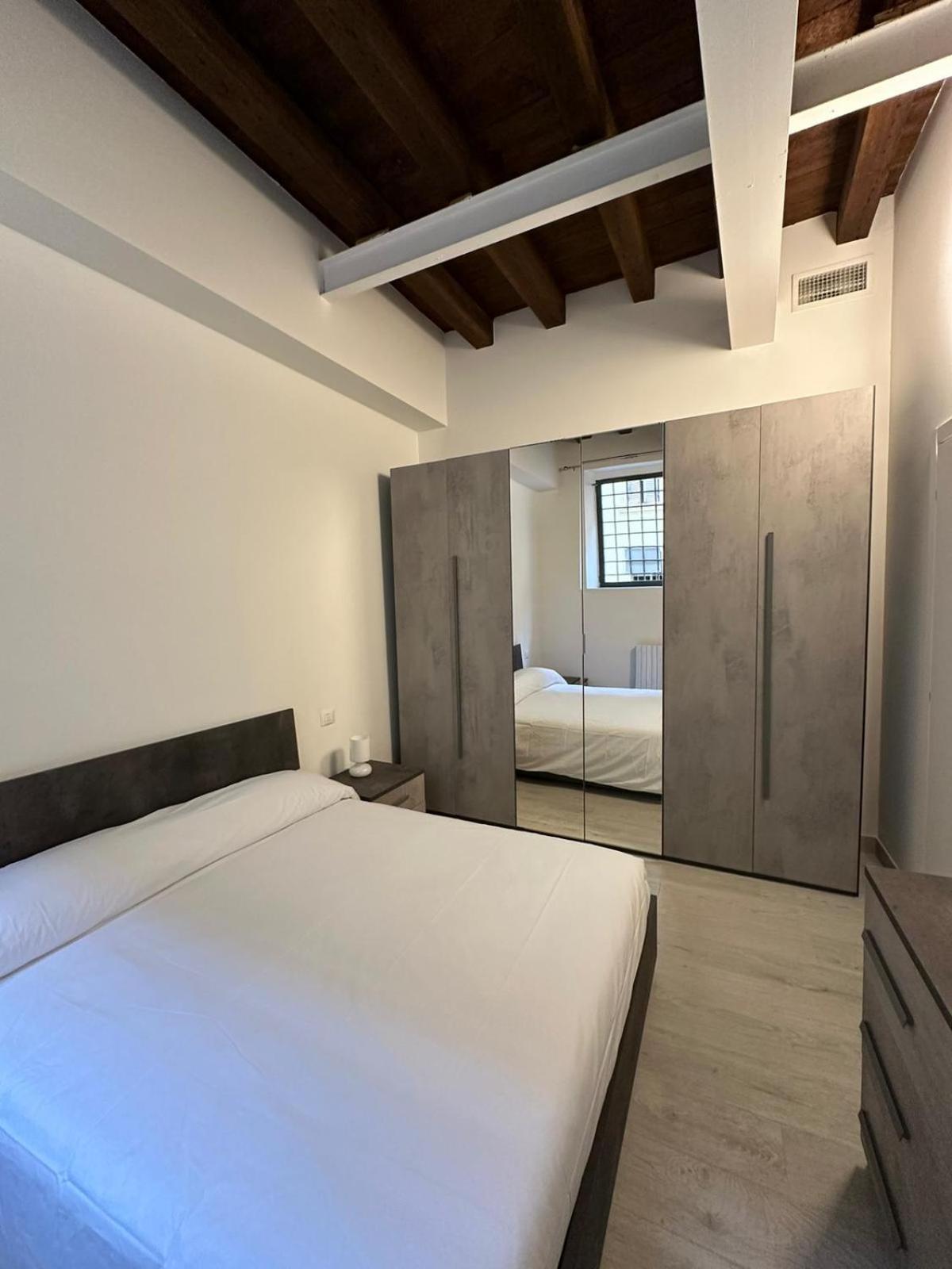 Appartement Al Campanile à Vérone Extérieur photo